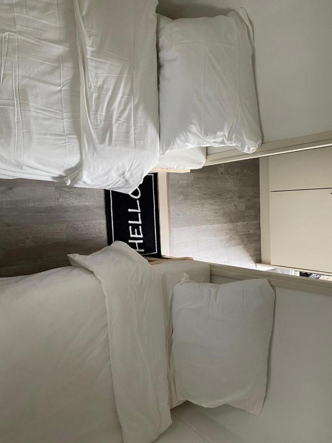 De Vlinder Luxe Chalet Op De Tien Heugten Schoonloo Luaran gambar